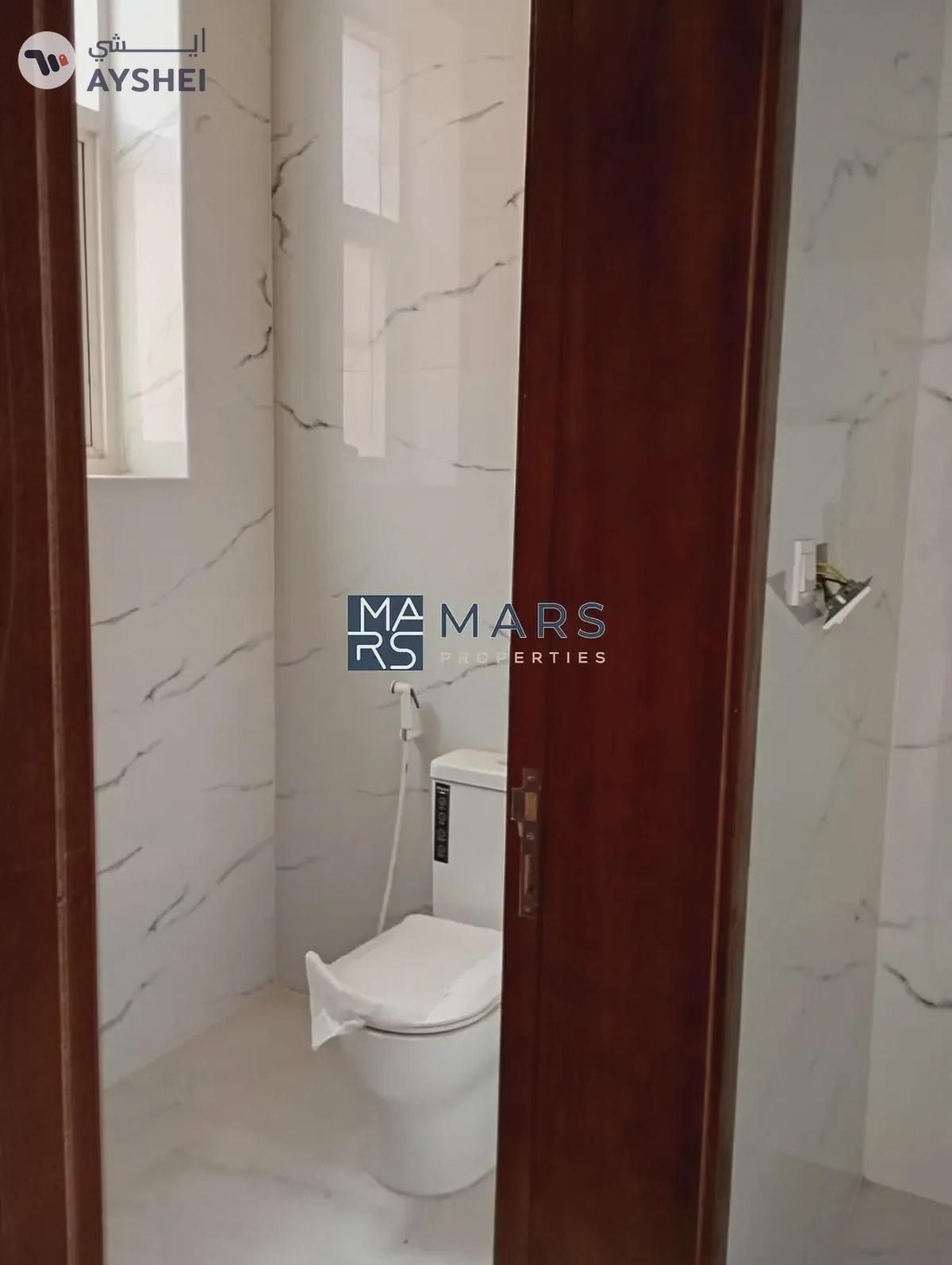 Villa for sale with a modern design directly from the owner without an intermediary-7-7