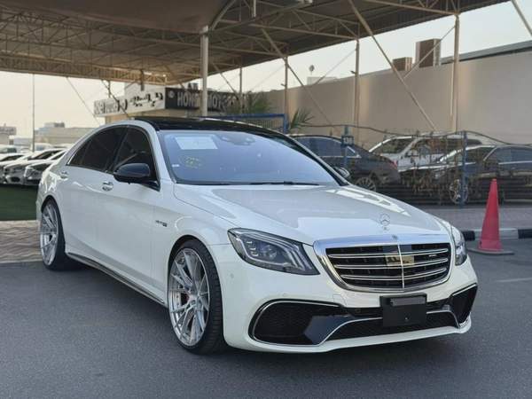 Mercedes Benz S63 AMG