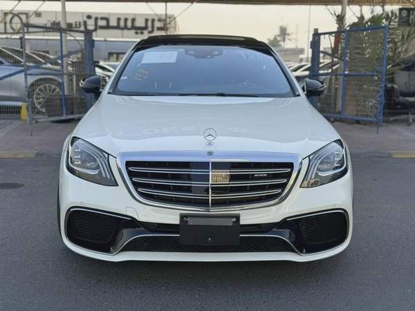 Mercedes Benz S63 AMG