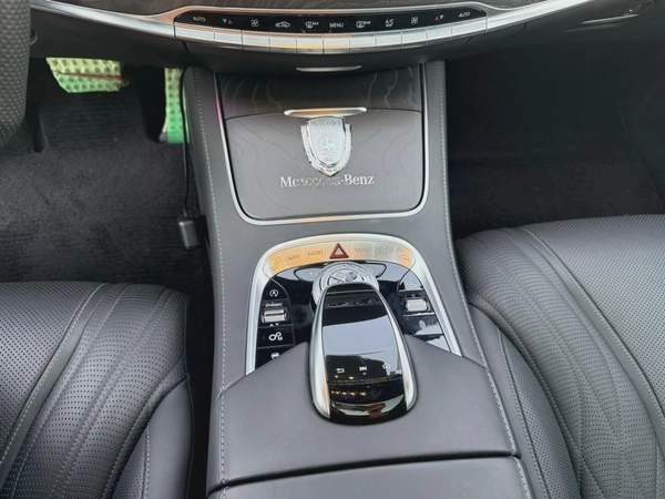 Mercedes Benz S63 AMG