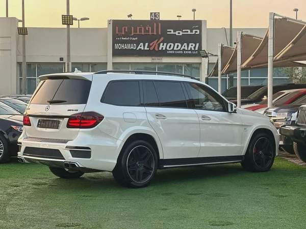 (2016) MERCEDES// GL63//GCC//LOW MILLAGE// ORIGINAL PAINT//EXCELLENT CONDITION//