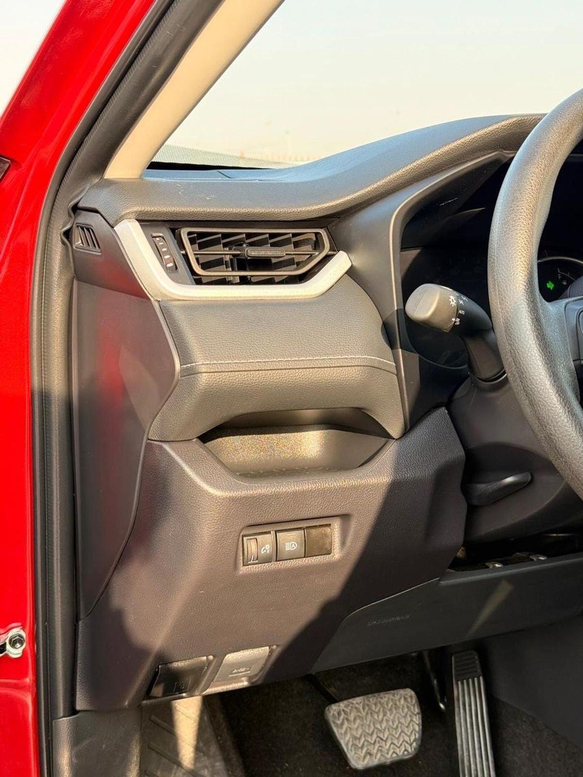 Toyota RAV4 XLE 2.5 AWD push start-18-18