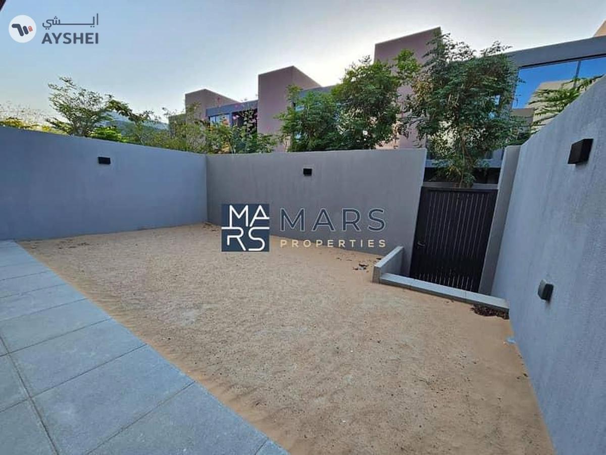 Exclusive 3BR Corner Unit |Green Community Living |Move-in-20-20