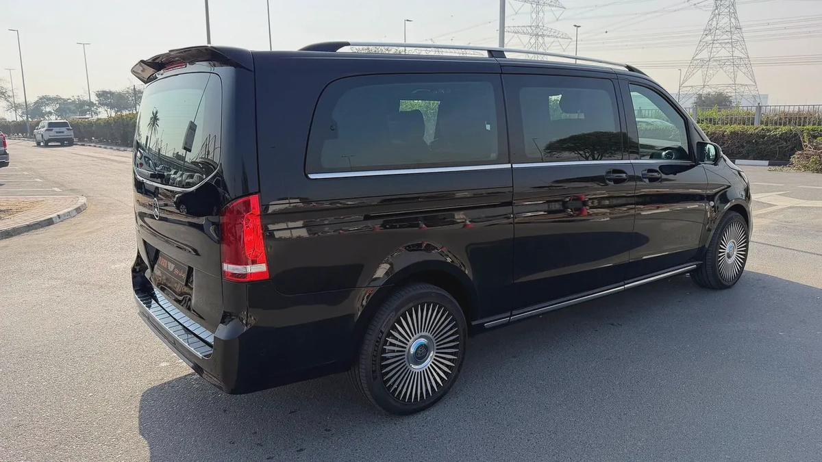 MERCEDES BENZ VITO, FULL OPTION, AMIZING SPECS, BEST DEAL , MUST SEE TO BELIEVE.-8-8