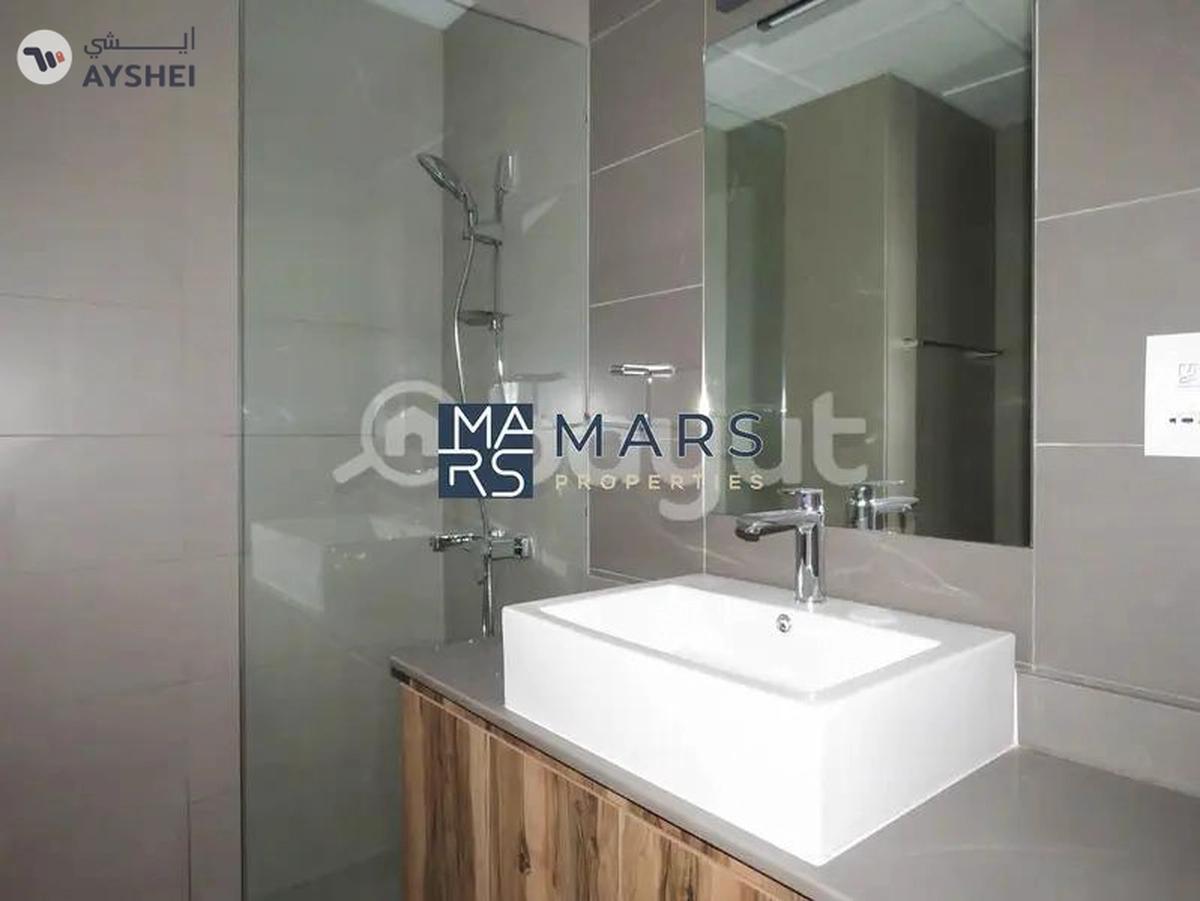 Ready to Move | Spacious Modern | Prime | Location-5-5