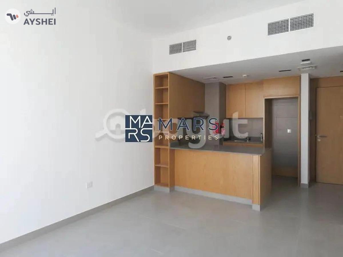 Ready to Move | Spacious Modern | Prime | Location-8-8