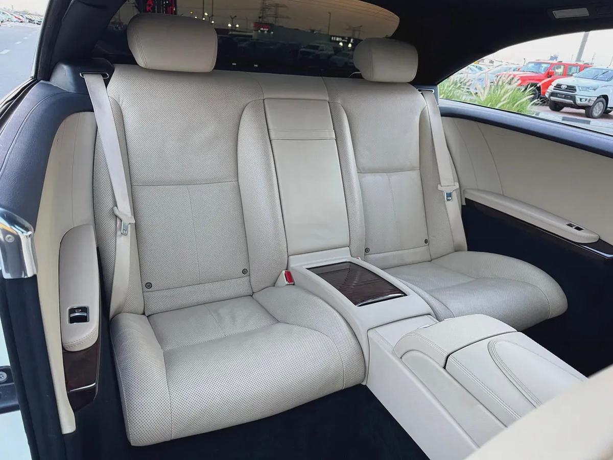 Mercedes Benz CL550 2012 Neat And Clean Car-13-13