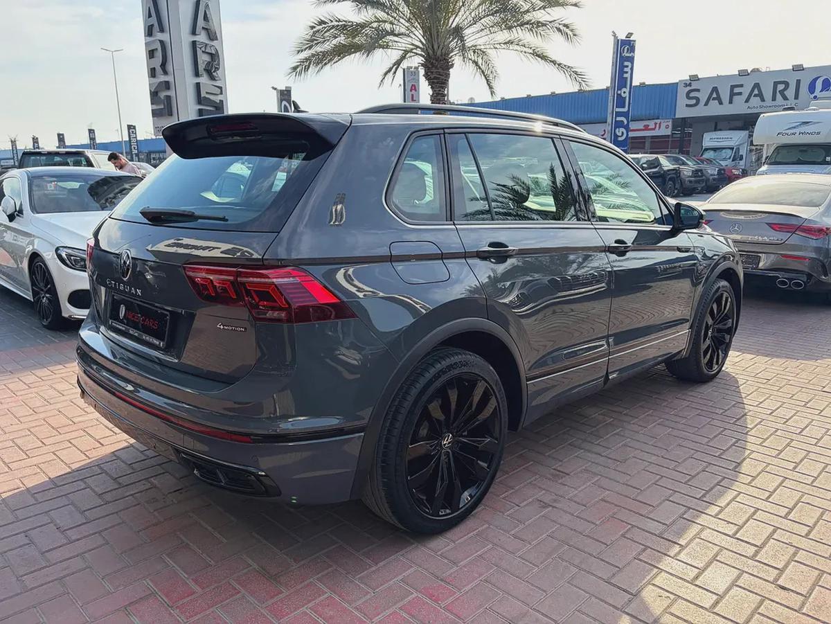 2023 Volkswagen Tiguan R-Line Black Edition - GCC Specs-3-3