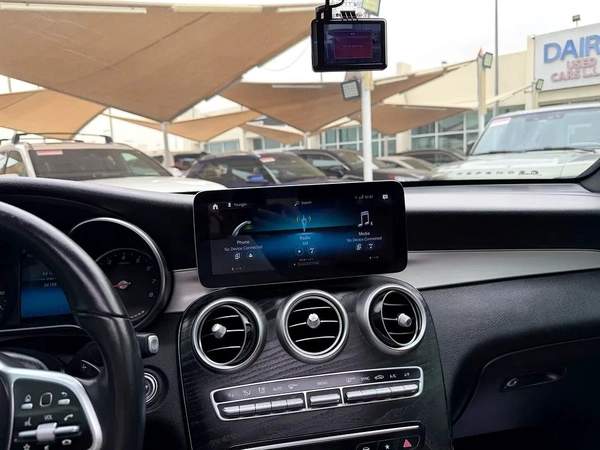 Mercedes-Benz GLC 300 AMG 2021 - American Specs