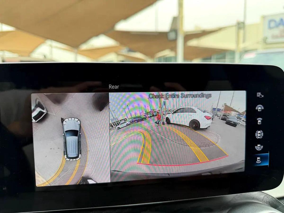 Mercedes-Benz GLC 300 AMG 2021 - American Specs-6-6