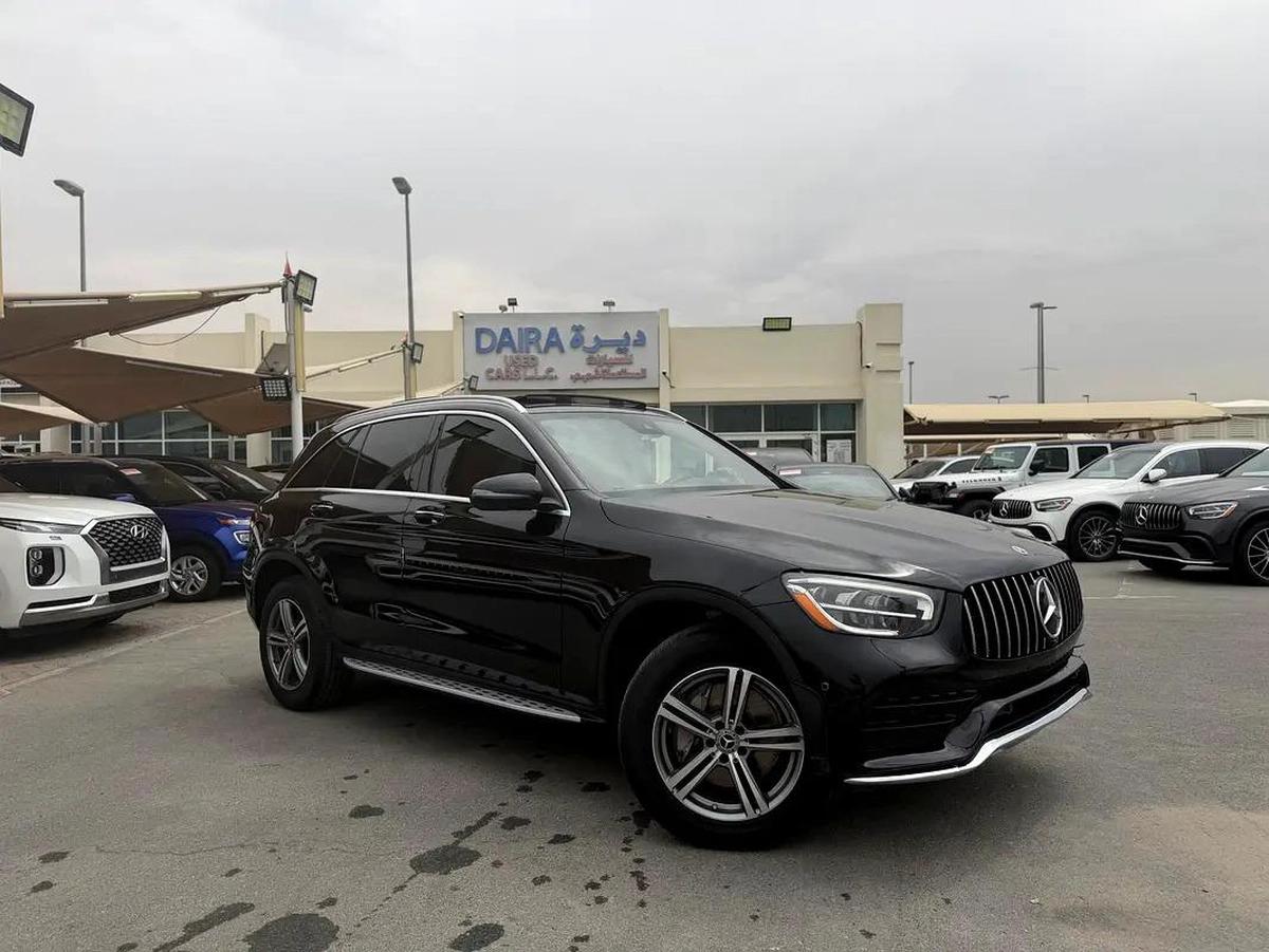 Mercedes-Benz GLC 300 AMG 2021 - American Specs-3-3