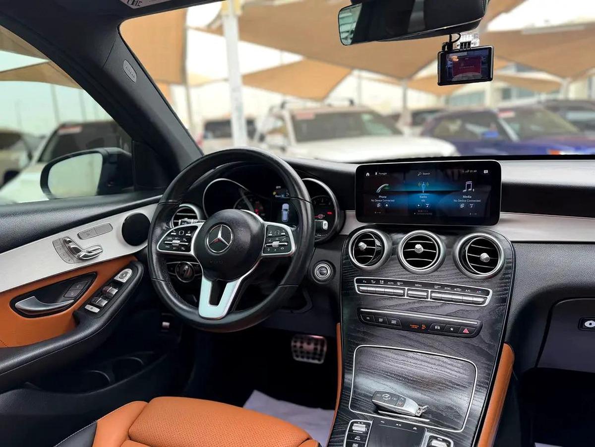 Mercedes-Benz GLC 300 AMG 2021 - American Specs-13-13