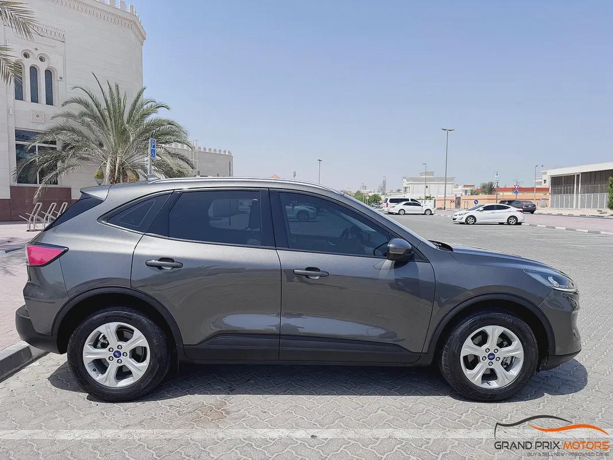 Ford Escape 1.5 ECO BOOST Trend Plus 2021 Model GCC Specs With Full Service History And Warranty-2-2