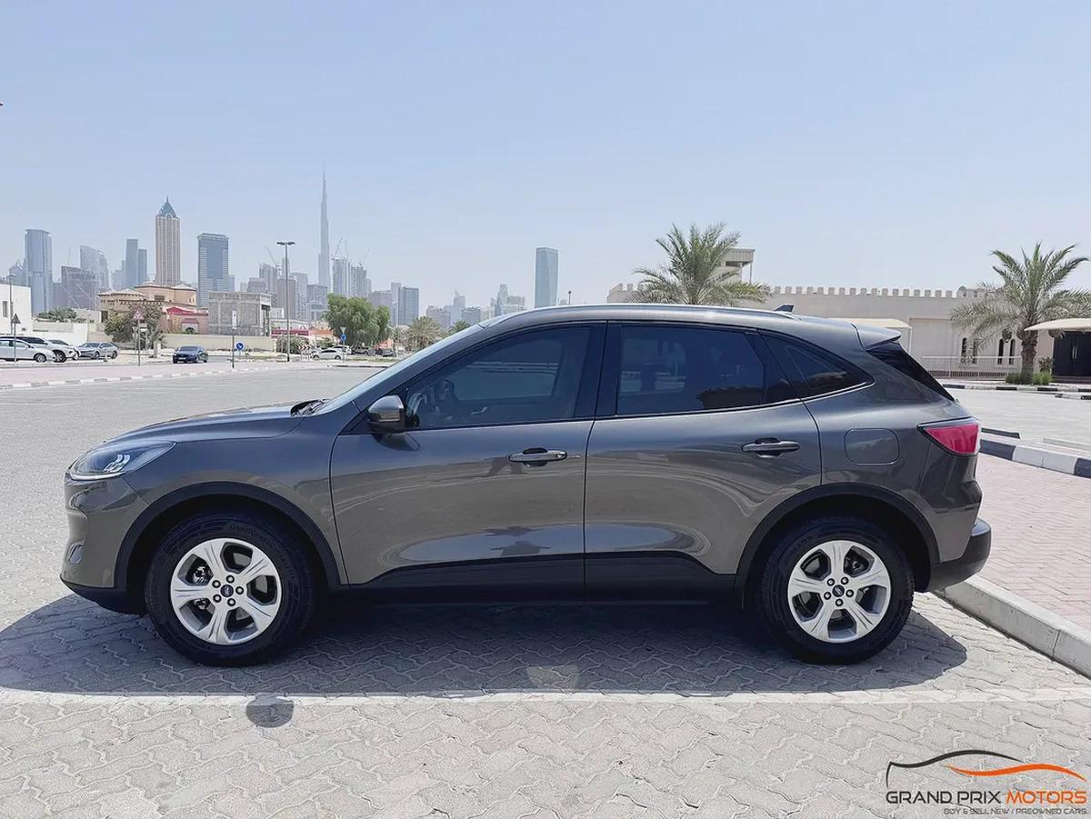 Ford Escape 1.5 ECO BOOST Trend Plus 2021 Model GCC Specs With Full Service History And Warranty-3-3