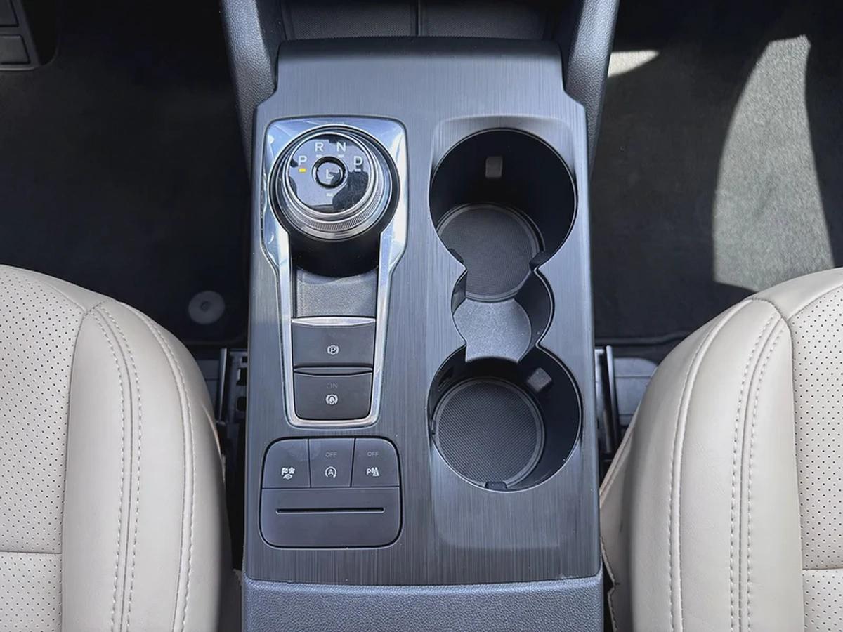 Ford Escape 1.5 ECO BOOST Trend Plus 2021 Model GCC Specs With Full Service History And Warranty-14-14