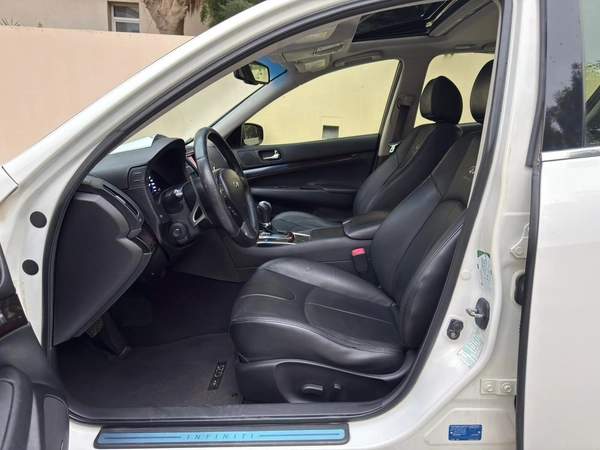 Gulf Specs 2014 INFINITI G25 2.5Litre V6 Top Edition, (Partial Agency Maintained)
