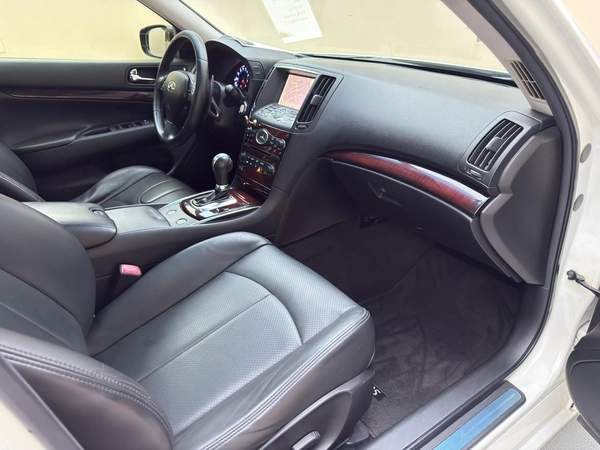 Gulf Specs 2014 INFINITI G25 2.5Litre V6 Top Edition, (Partial Agency Maintained)