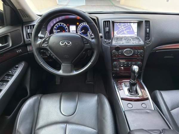 Gulf Specs 2014 INFINITI G25 2.5Litre V6 Top Edition, (Partial Agency Maintained)