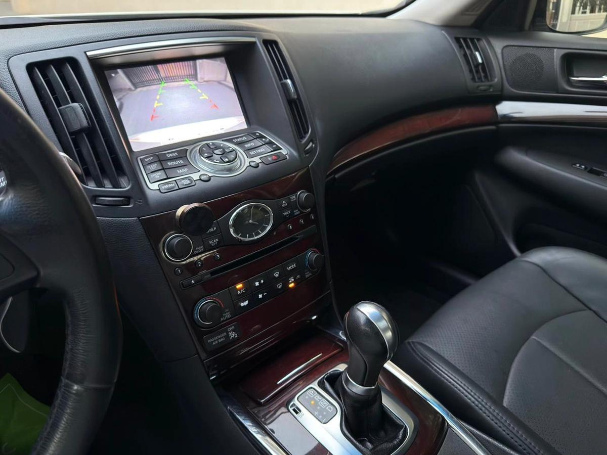 Gulf Specs 2014 INFINITI G25 2.5Litre V6 Top Edition, (Partial Agency Maintained)-8-8