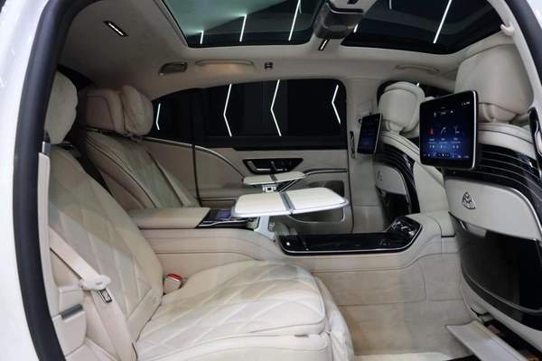 Mercedes-Benz Maybach S680