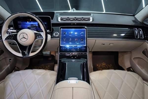 Mercedes-Benz Maybach S680