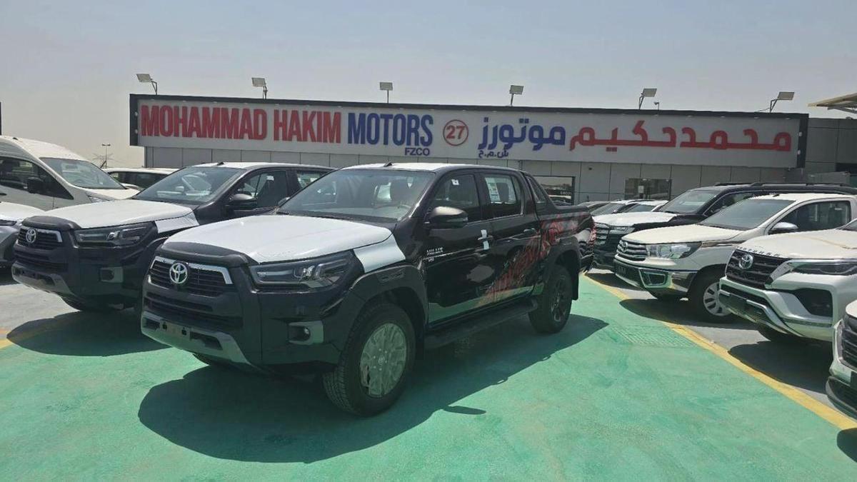 Toyota Hilux ADVENTURE 4.0L V6 PETROL 2025 GCC-4-4