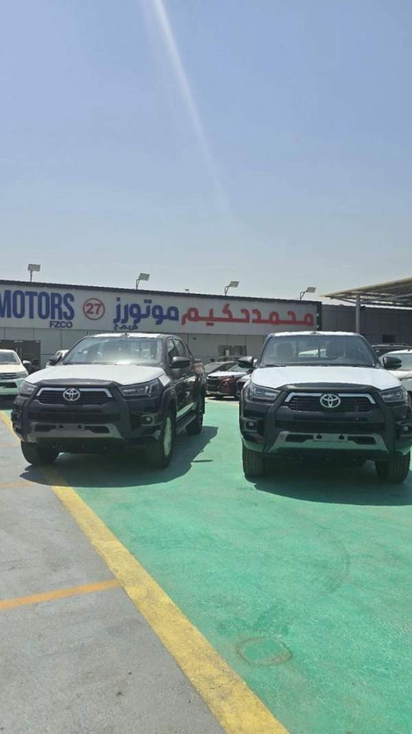 Toyota Hilux ADVENTURE 4.0L V6 PETROL 2025 GCC