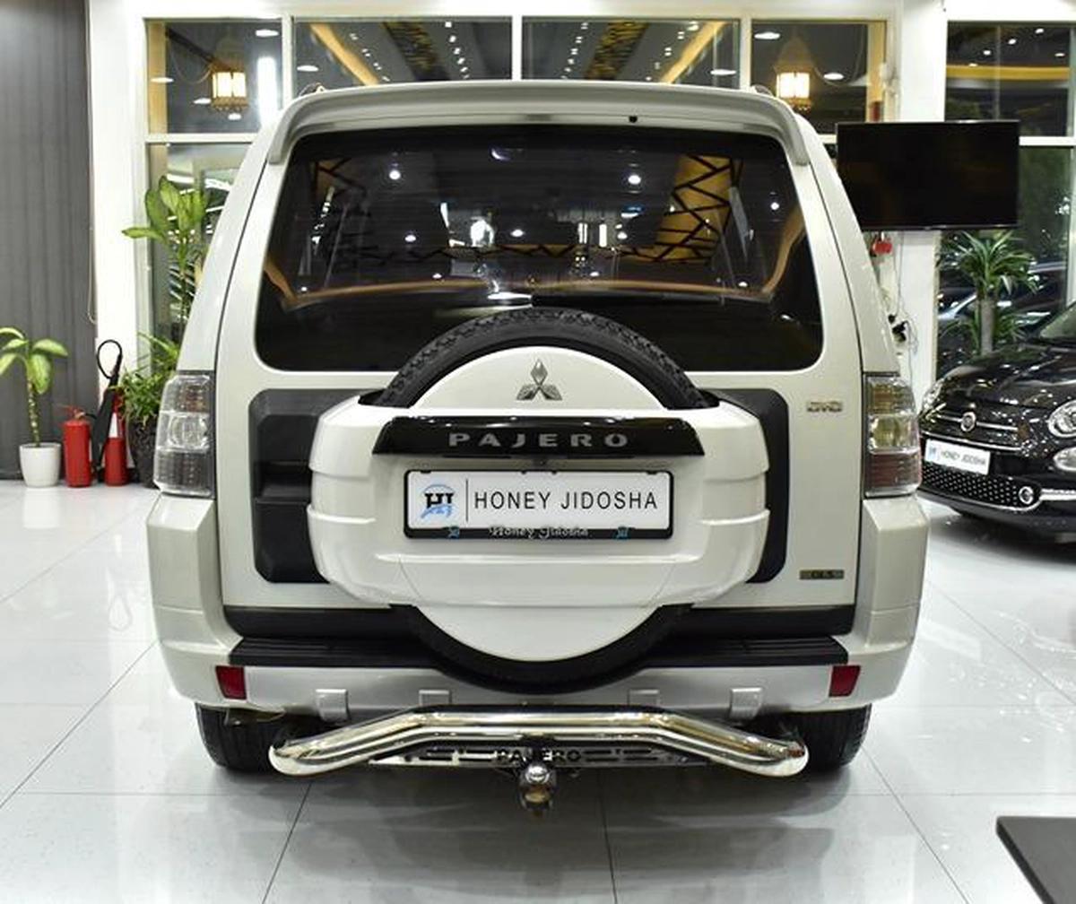 Mitsubishi Pajero GLS Di-D ( 2012 Model ) in White Color GCC Specs-8-8
