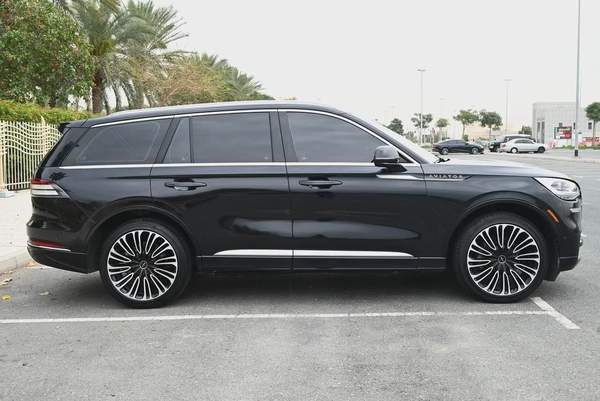 0% - AGENCY MAINTAINED - UNDER WARRANTY 2028 - LINCOLN AVIATOR PRESIDENTIAL - GCC