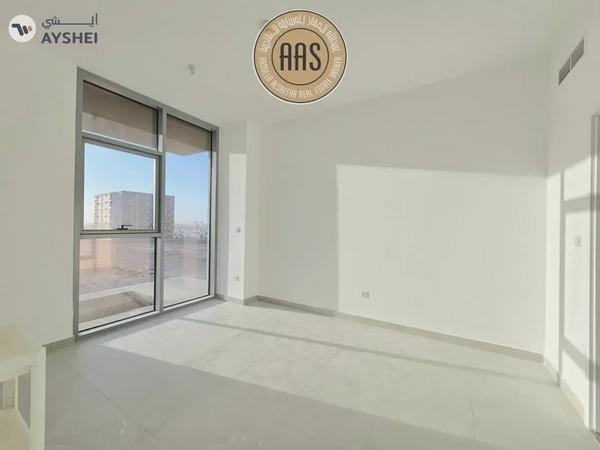 Spacious Apartment ! With All Aminities ! Ready to Move ! Big Size