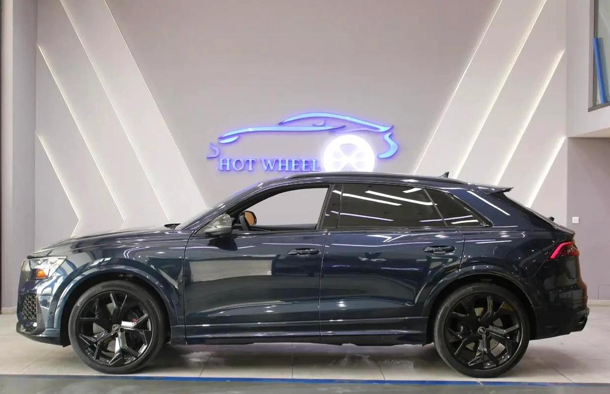 2024 - Audi RS Q8 - TFSI Quattro 4.0L V8-5-5