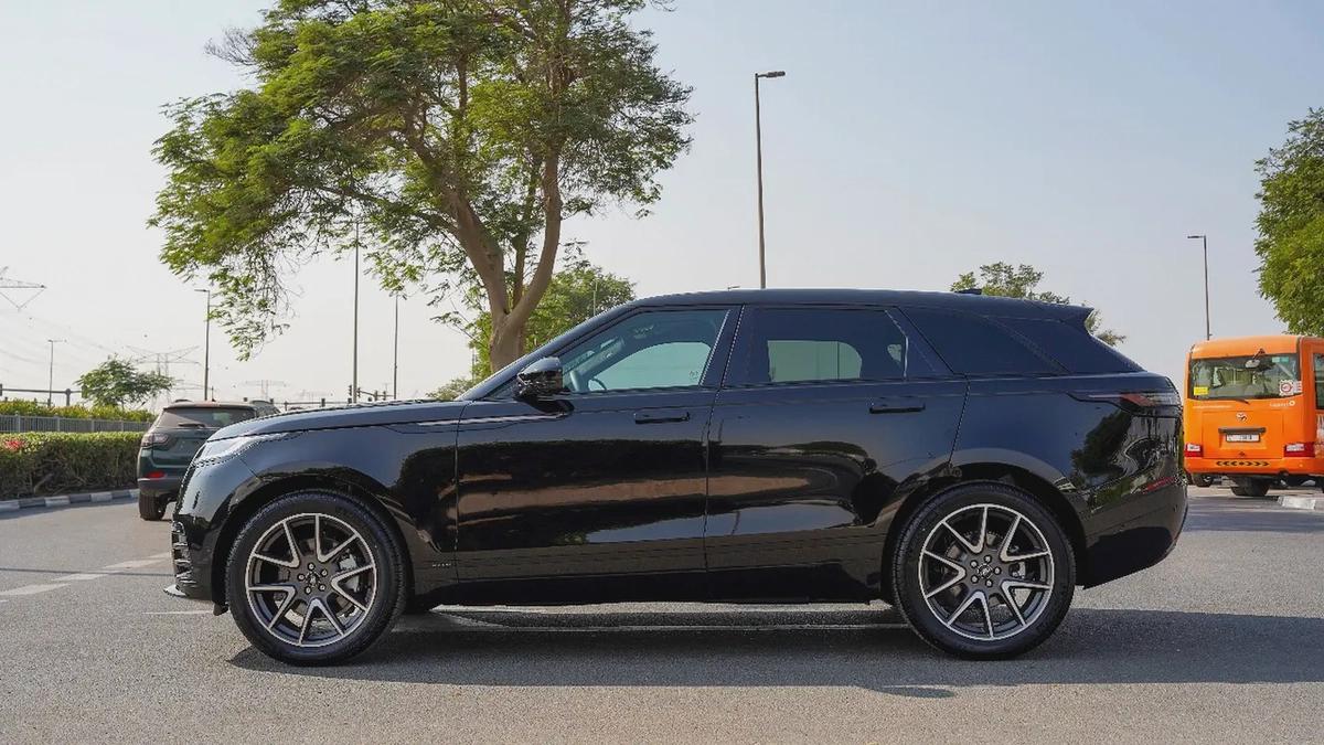 RANGE ROVER VELAR P250 AUTOBIOGRAPHY 2026!! FIVE YEARS WARRANTY!! THREE YEARS SERVICE CONTRACT-13-13