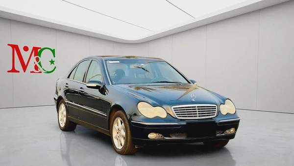 BENZ C240 | 2002 | CLEAN CAR | JAPAN IMPORT