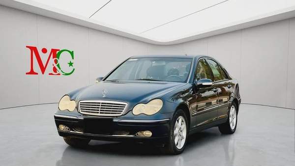 BENZ C240 | 2002 | CLEAN CAR | JAPAN IMPORT