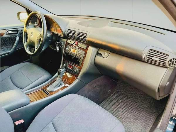 BENZ C240 | 2002 | CLEAN CAR | JAPAN IMPORT