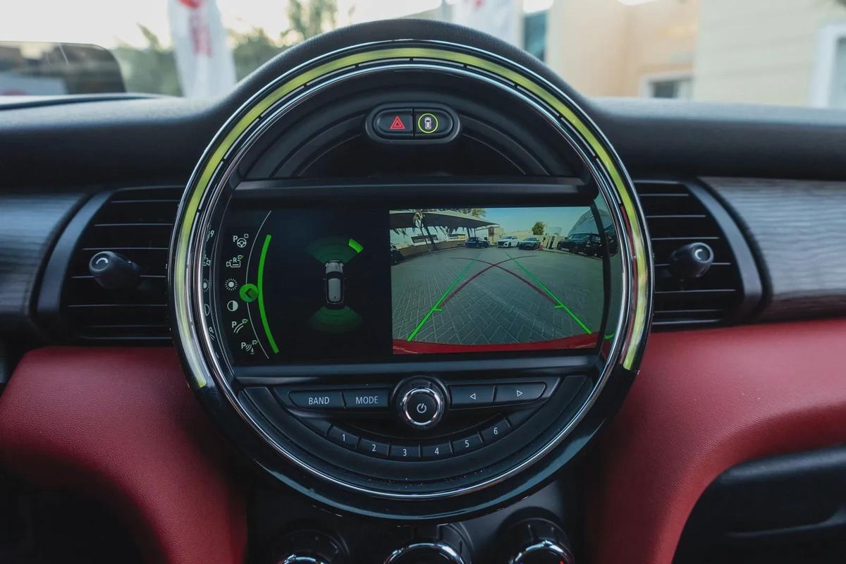 MINI Hatch John Cooper Works-4-4