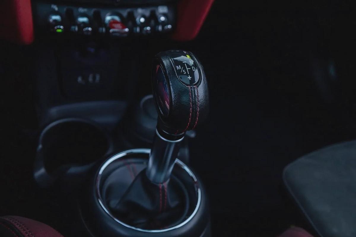 MINI Hatch John Cooper Works-19-19