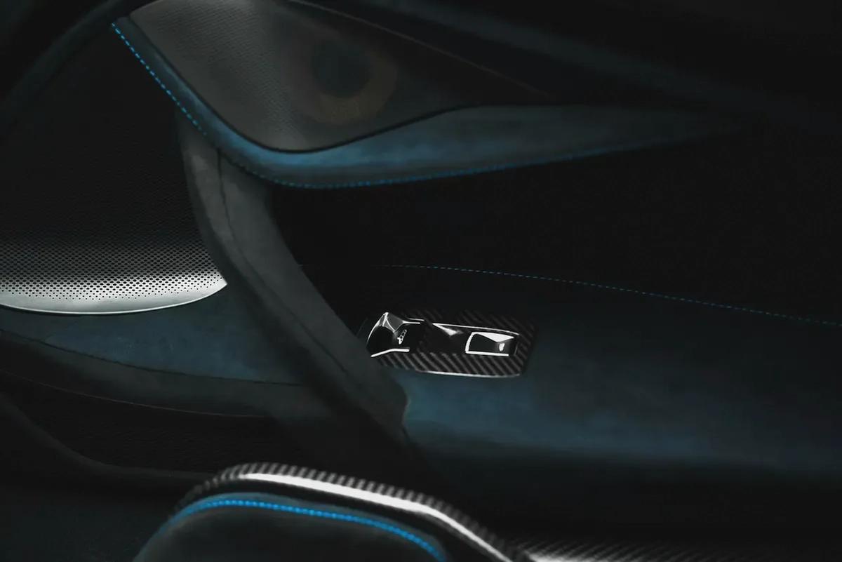 2022 MCLAREN 765LT SPIDER-9-9