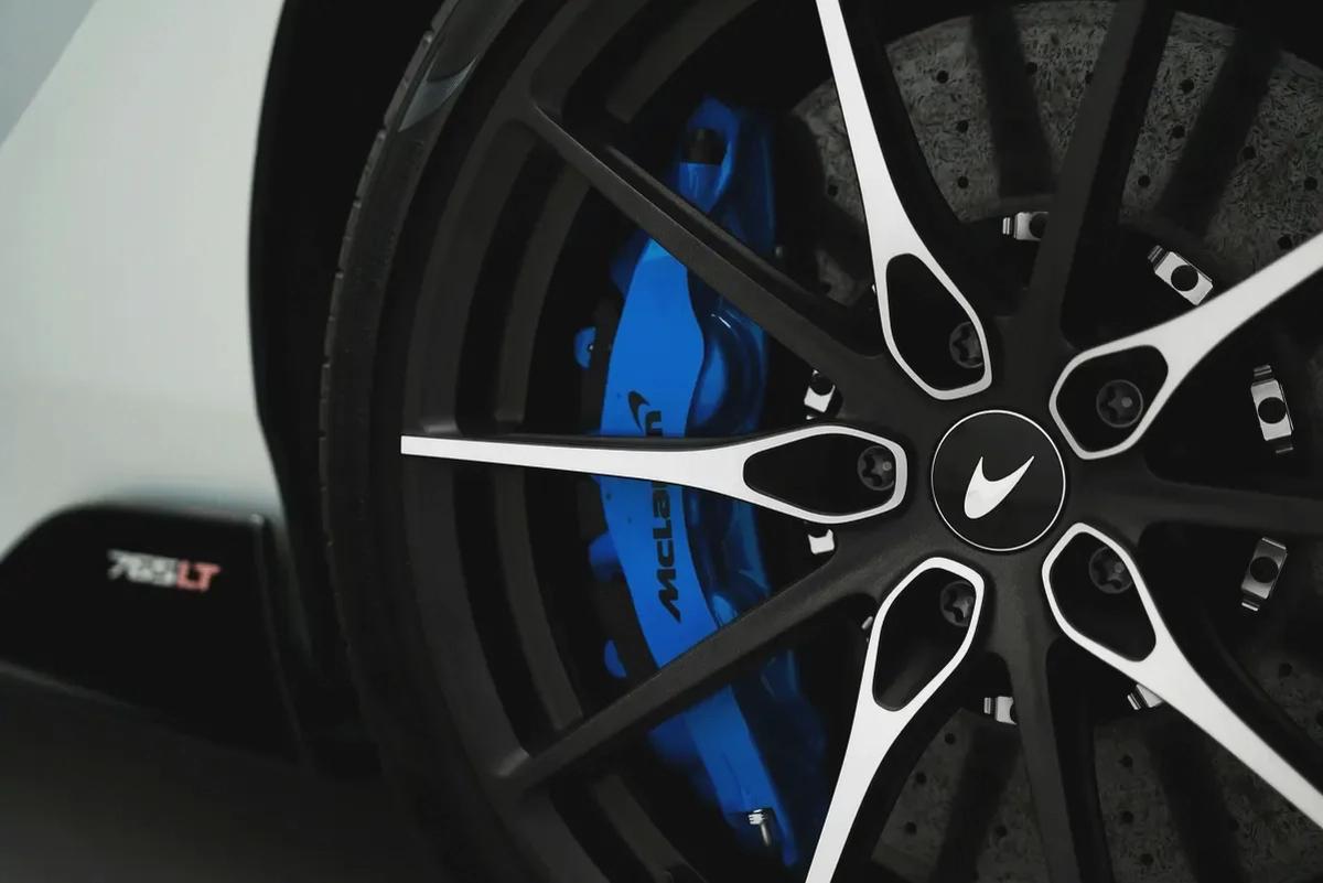 2022 MCLAREN 765LT SPIDER-13-13