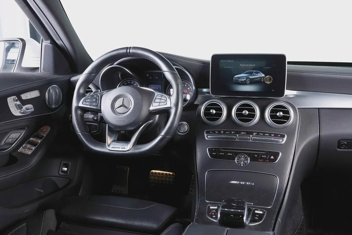 2017-MERCEDES BENZ C63 AMG-FULL SERVICE HISTORY-IMMACULATE CAR-19-19