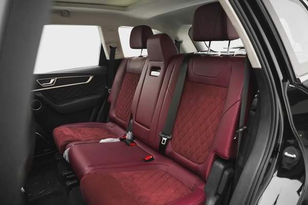 2023 HONGQI HS7 FLAGSHIP WITH WARRANTY
