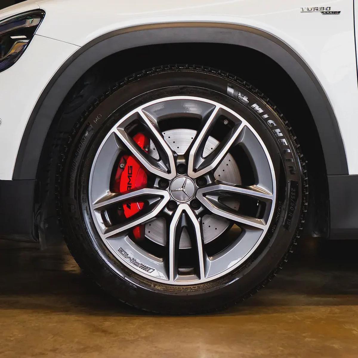 AED 3,257 p.m • 0% Downpayment • Mercedes GLB 35 AMG • 1 Year Warranty-7-7