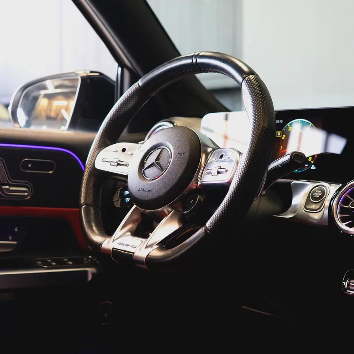 AED 3,257 p.m • 0% Downpayment • Mercedes GLB 35 AMG • 1 Year Warranty-10-10