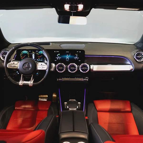 AED 3,257 p.m • 0% Downpayment • Mercedes GLB 35 AMG • 1 Year Warranty