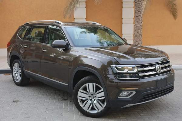 VOLKSWAGEN TERAMONT SEL V6 4MOTION - GCC SPECS - FULL SERVICE HISTORY FROM AGENCY - ACCIDENT FREE -