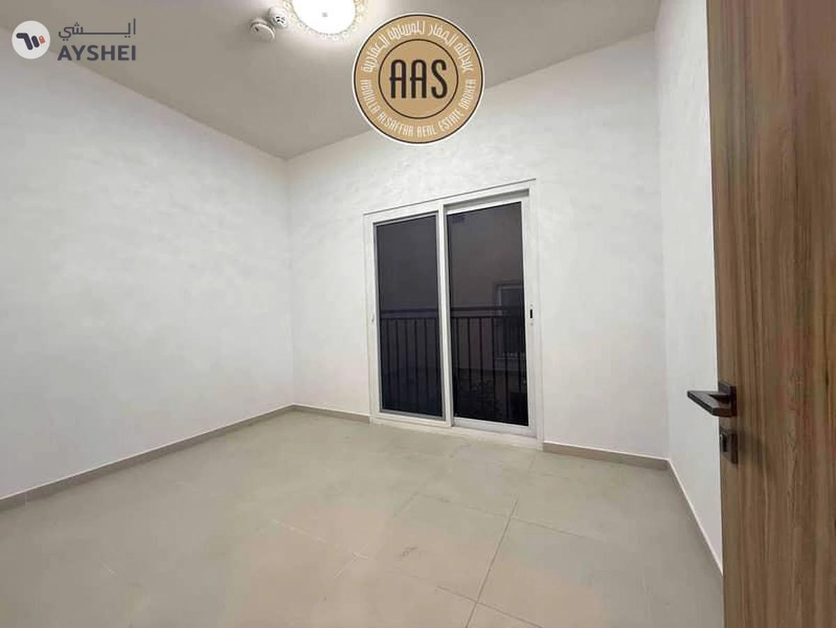 Hot Property ! 4Bedroom Townhouse Villa Available For Rent in Villanova-10-10