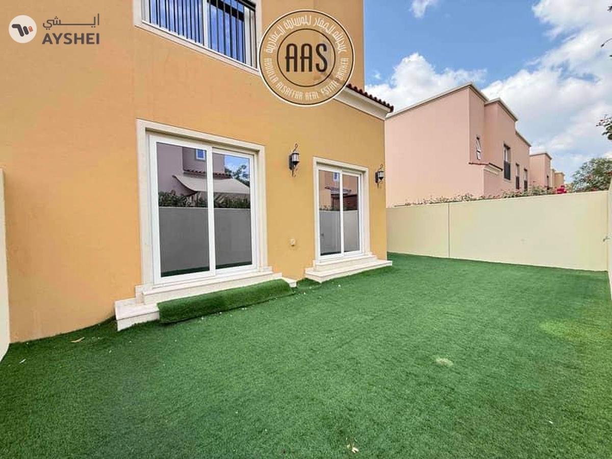 Hot Property ! 4Bedroom Townhouse Villa Available For Rent in Villanova-2-2