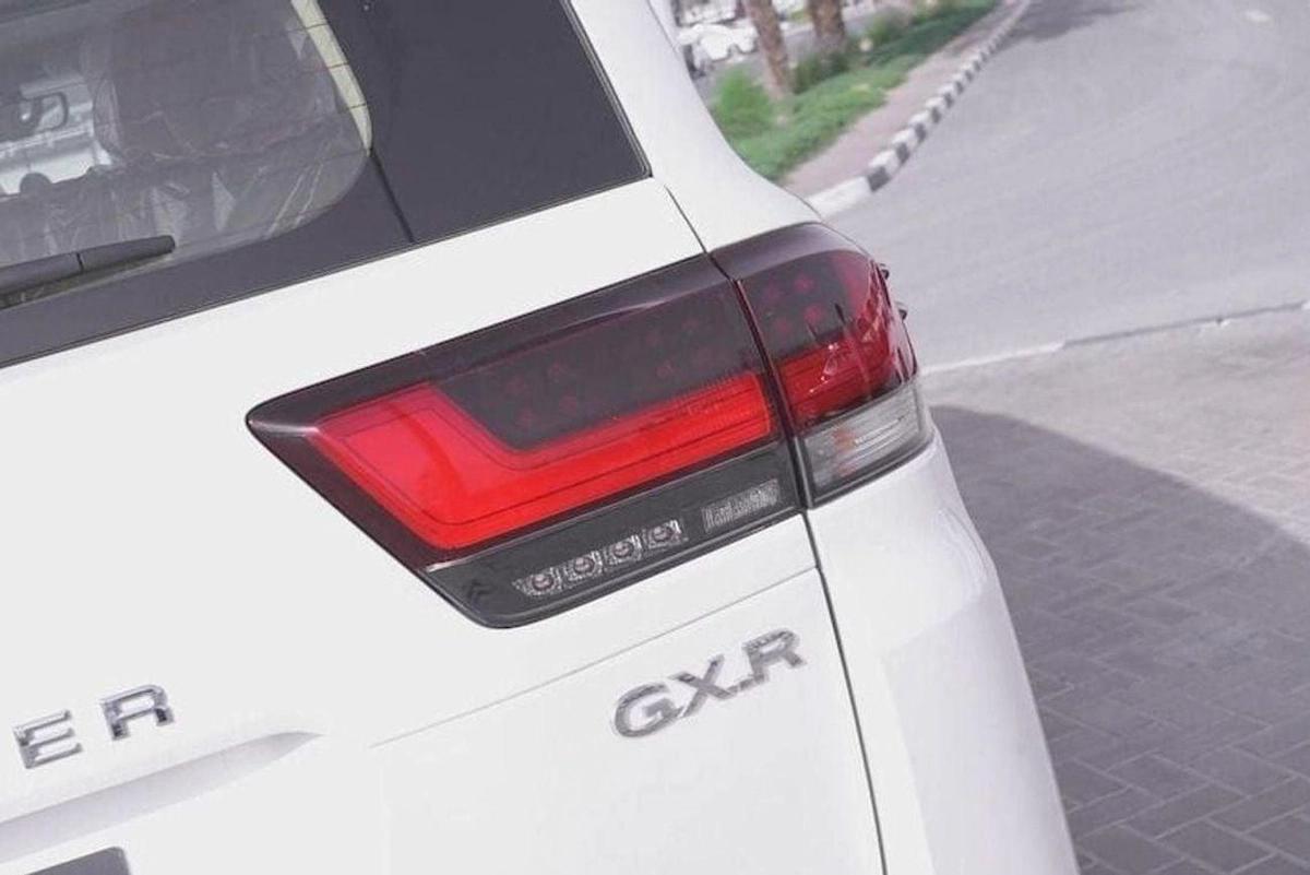 Toyota Land Cruiser Toyota landcrusier GXR 3.5L petrol Twin turbo-4-4