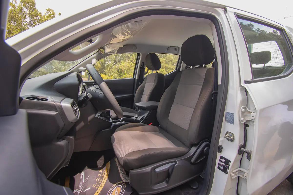 Brand New | Landtrek | Double Cabin 4X4 Manual | Diesel | GCC Specs | Ref#P20981-8-8