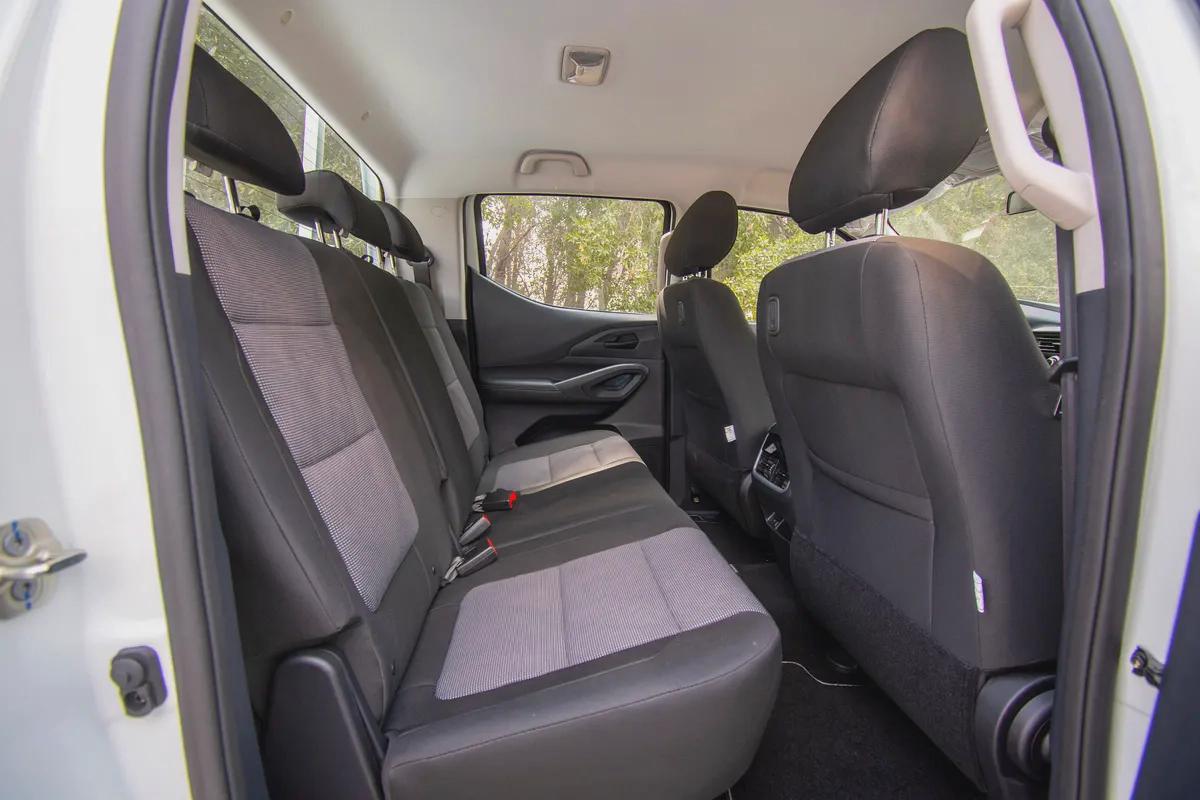 Brand New | Landtrek | Double Cabin 4X4 Manual | Diesel | GCC Specs | Ref#P20981-11-11